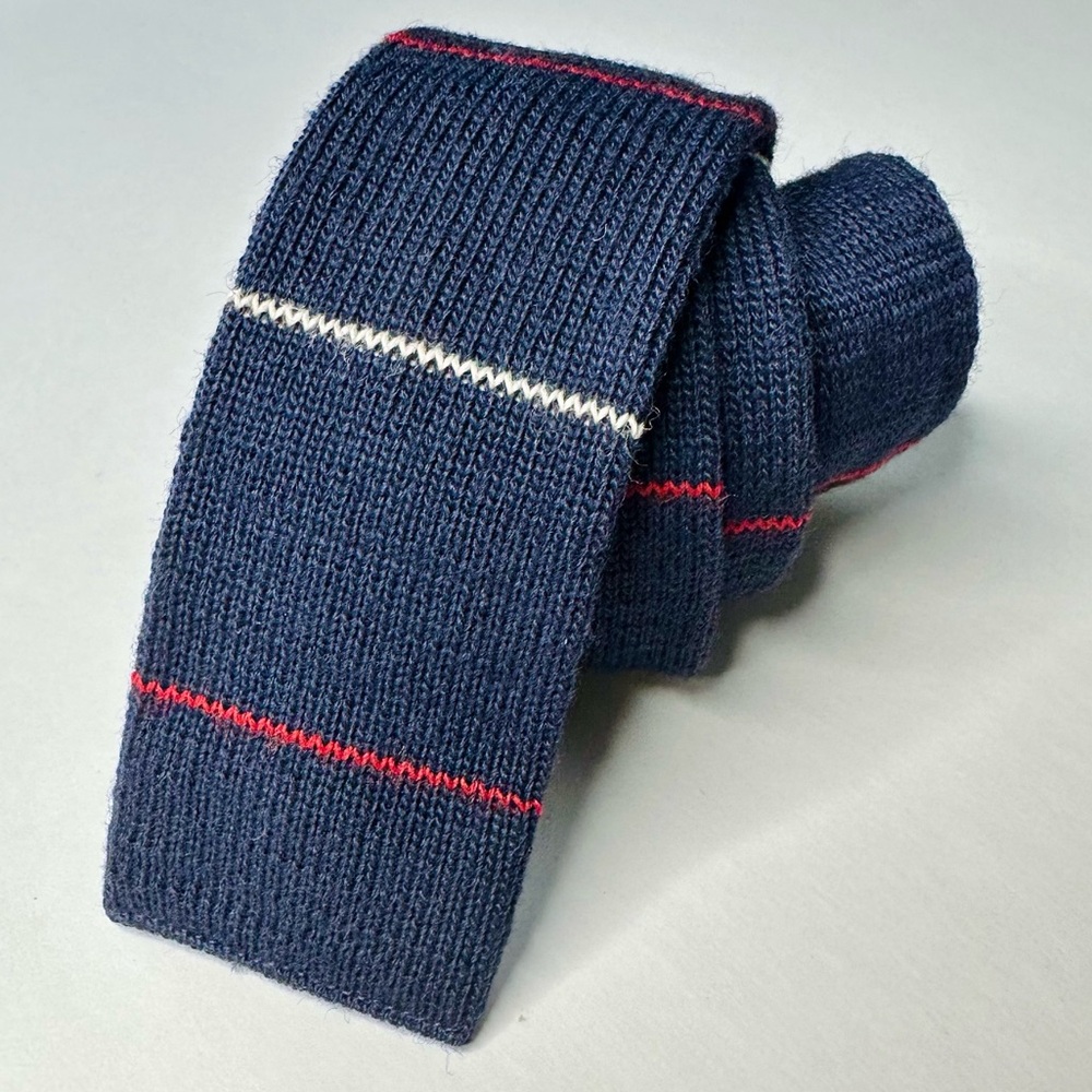 100% Wool 2” Knitted Classic Navy Blue Striped Blunt Straight Edge Tie